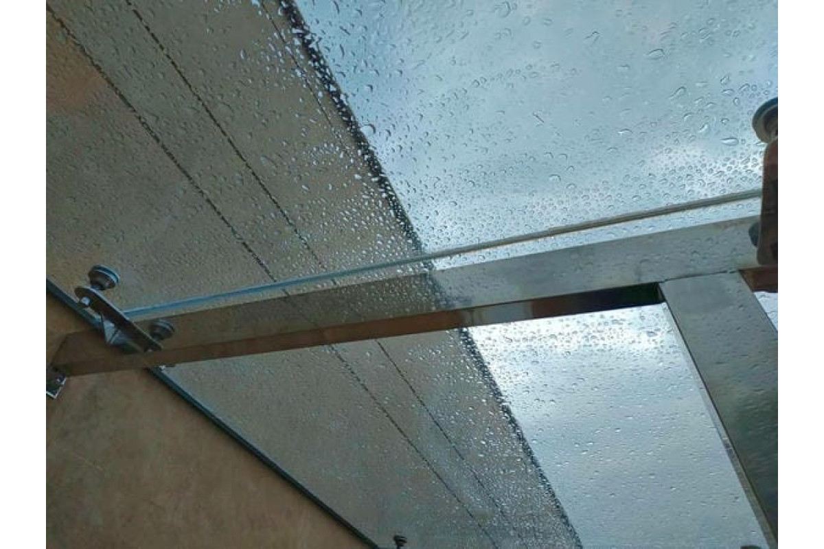 Навіс на каркасі Invisio Crystal Guard скло триплекс бронза 1600*1200 мм чорний