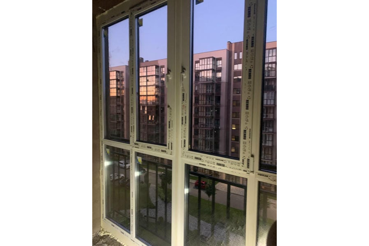 Панорамні металопластикові вікна VEKA Softline 76 3400 x 2400 мм