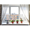 Металлопластиковые окна REHAU EURO 70 трёхстворчатое с поворотно-откидной створкой 2500 x 1700 мм