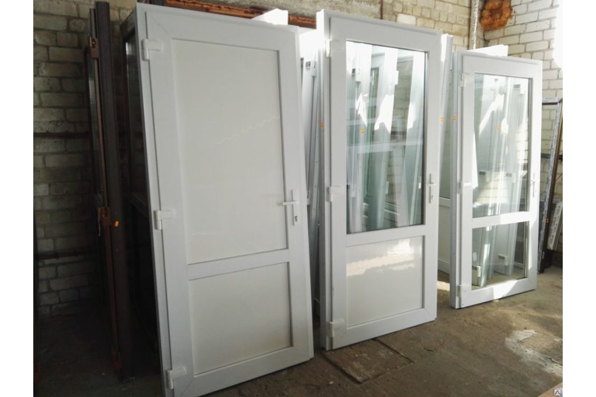 Металопластикові двері Aluplast Ideal 7000 MD поворотно-відкидне 600 x 2000 мм
