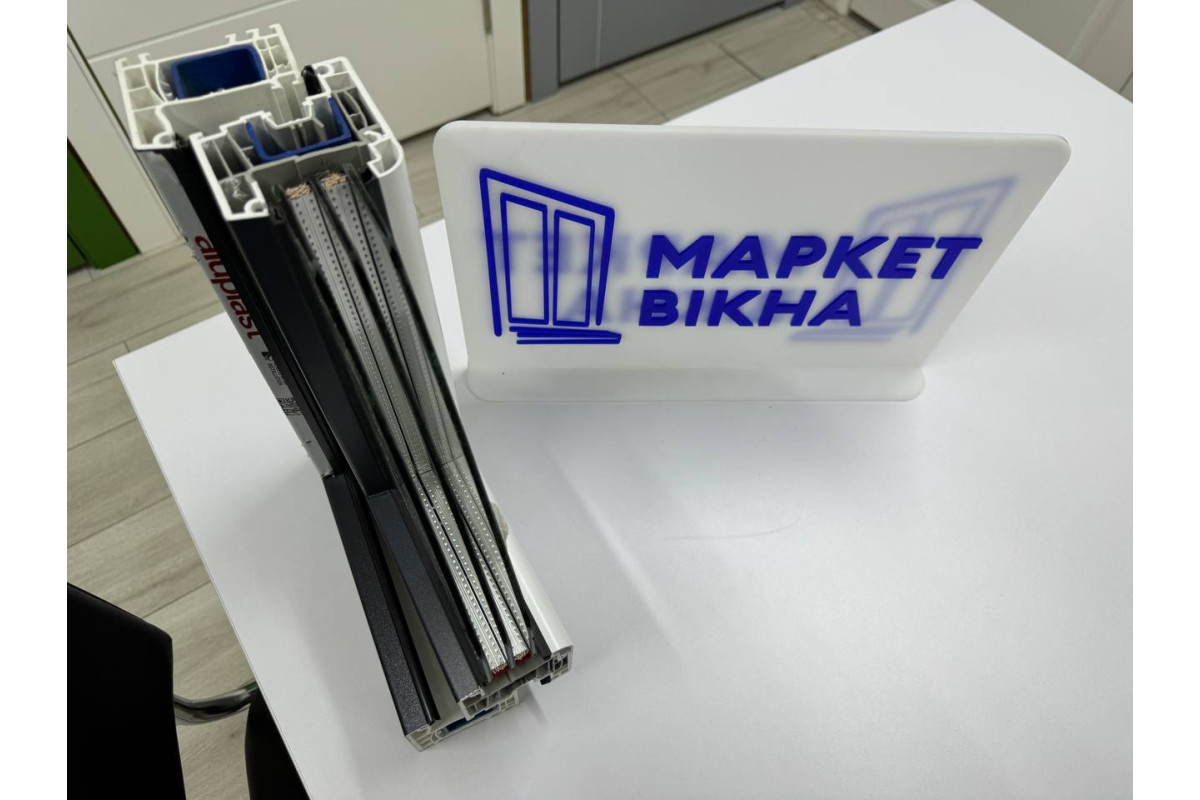 Металлопластиковые двери Aluplast Ideal 4000 поворотно-откидные 800 x 1900 мм