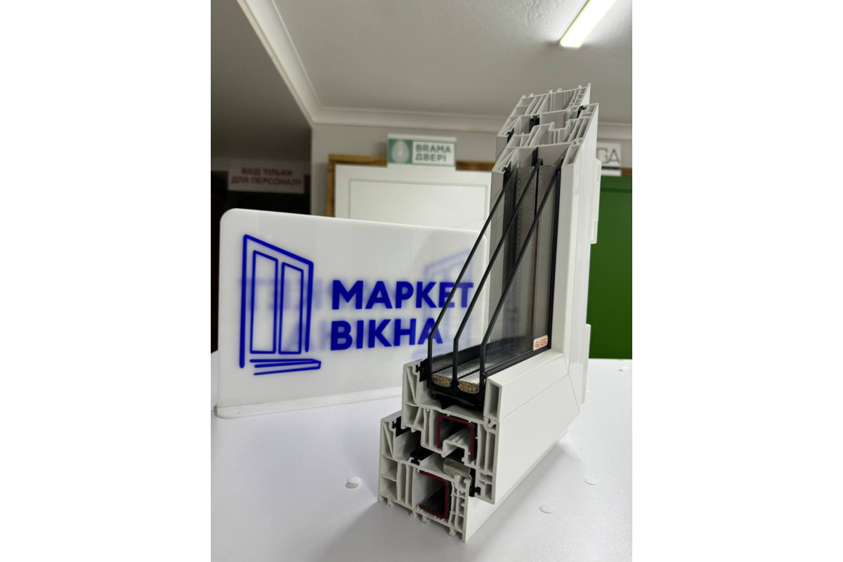 Металлопластиковые двери Salamander BluEvolution 82 поворотно-откидные 600 x 2000 мм