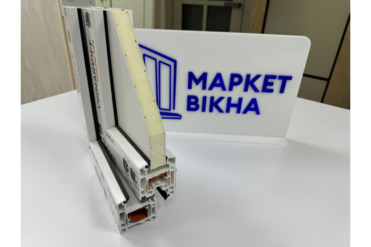 Балконный блок Viknaroff Fenster 500 с двухстворчатым окном и поворотно-откидной створкой 2100 x 2000 мм