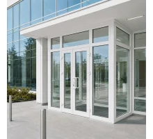 Металлопластиковый тамбур REHAU 3500*2700 мм белый