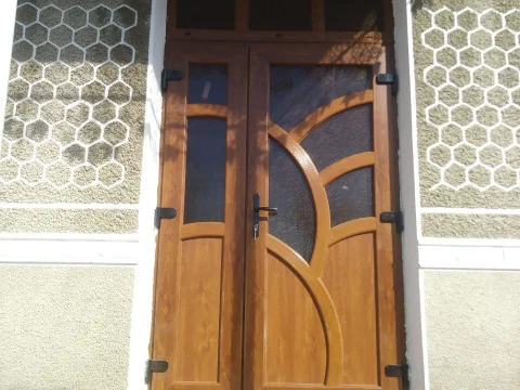 №54 Двері