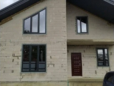 №33 Вікна в дім