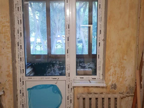 №13 Балконний блок REHAU