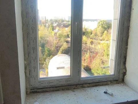 №183 Двостулкове вікно Ekipazh