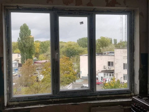 №186 Трёхстворчатое белое окно